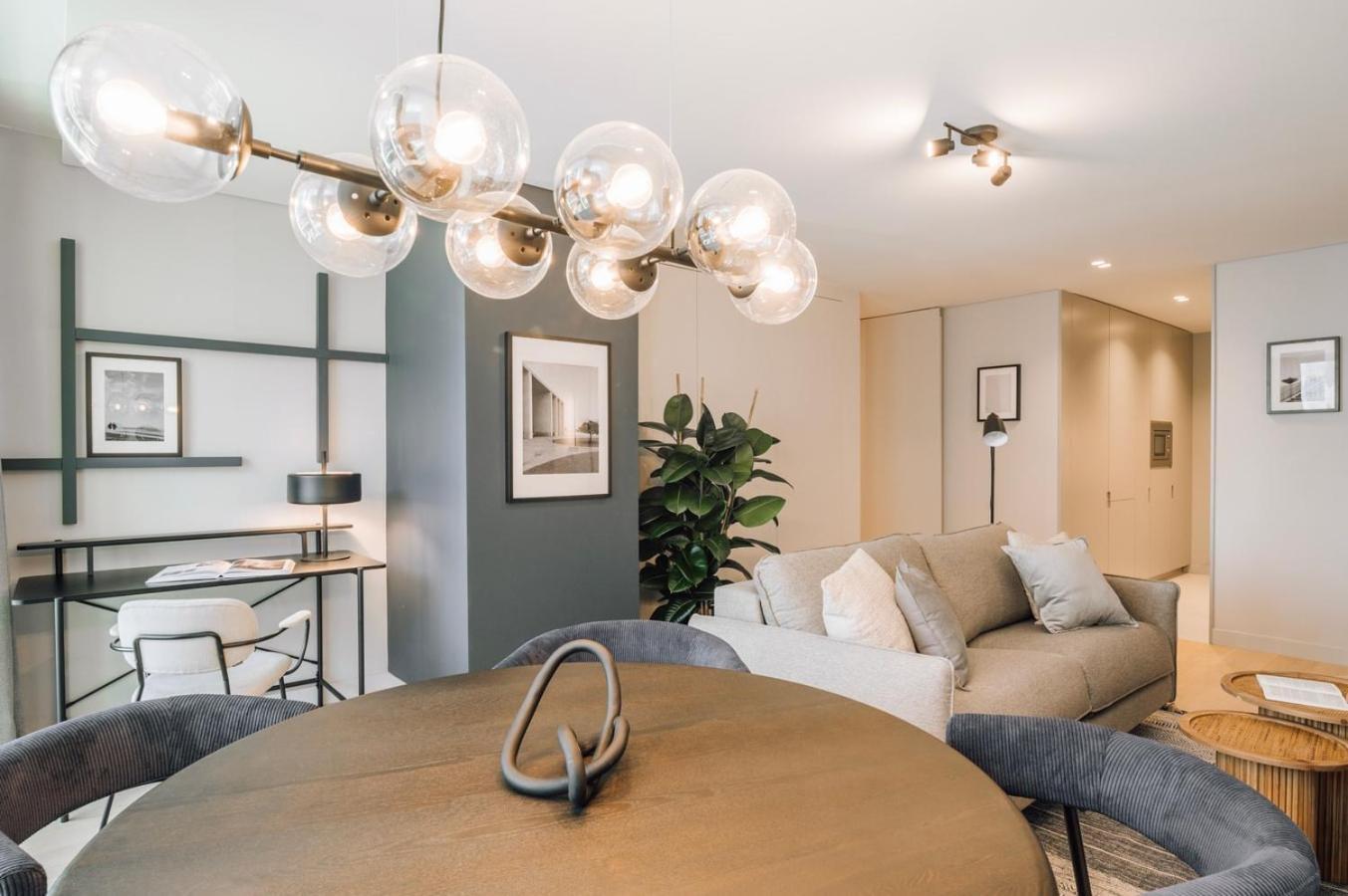 Appartement Adraga - 1 Bedroom And Shared Pool In Avenidas Novas
