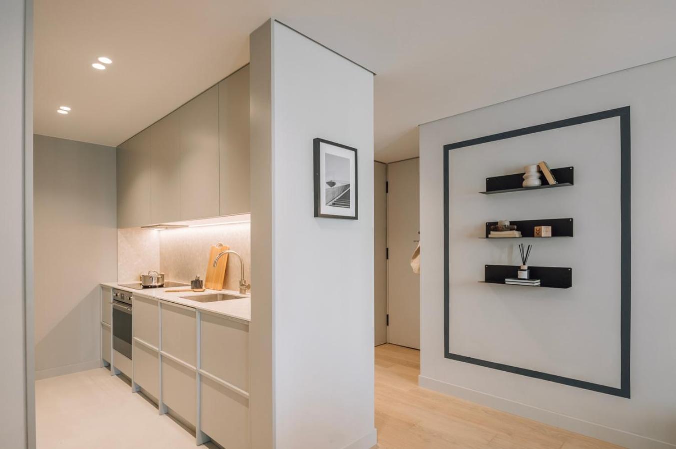 Adraga - 1 Bedroom And Shared Pool In Avenidas Novas Apartamento Lisboa